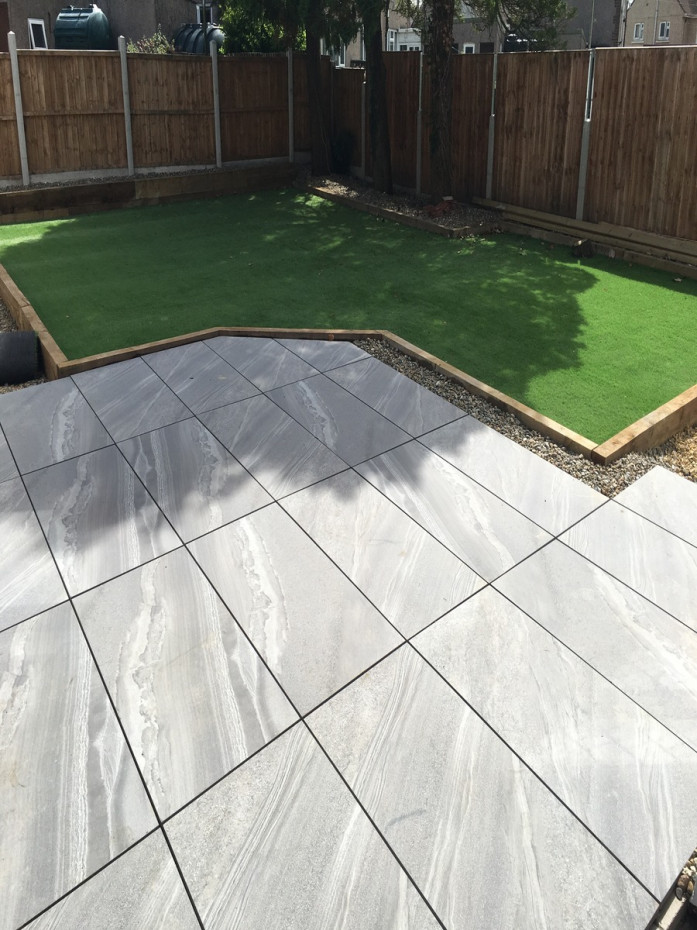 Bristol Grey Outdoor Porcelain Paving Slabs - 900x600x16mm