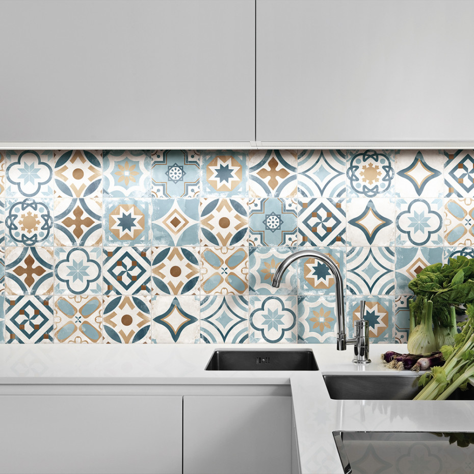 Loop Italian Tile - 200x200mm