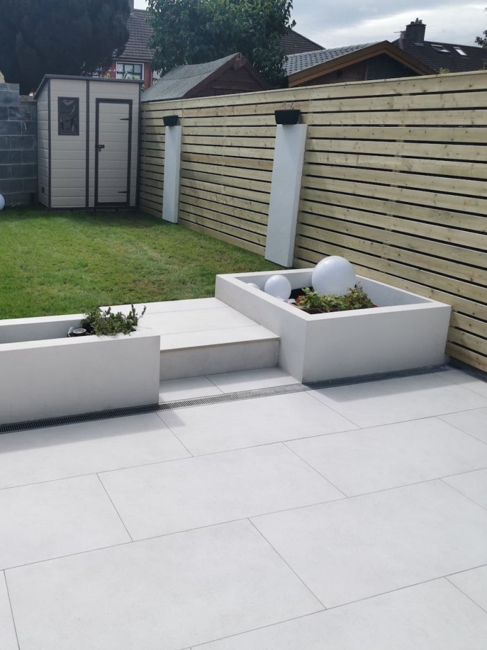 Luna White Claris Outdoor Tile - 1200x600x20mm