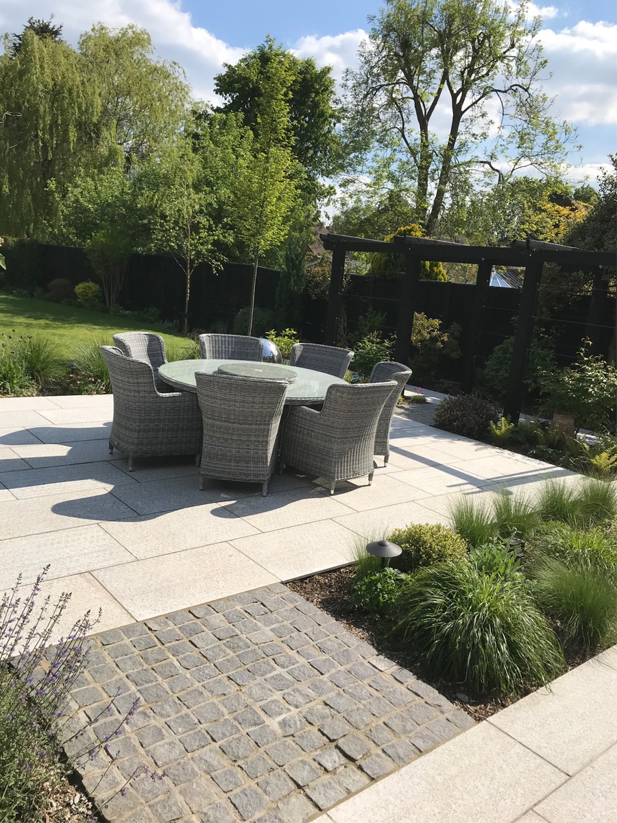 Silver Grey Granite Paving Slabs - 900x600 Pack (LAST PACK)